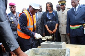 Côte dÂ’Ivoire : Le premier ministre lance les travaux de construction dÂ’un chà¢teau dÂ’eau de 5000M3 pour alimenter Abobo et Anyama
